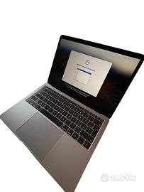 MacBook Air 13” 2019 - i5, 8GB RAM, 128GB SSD