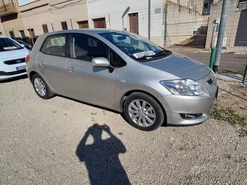 Toyota Auris 1.4 D-4D 5 porte Sol MY'08