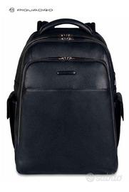 ZAINO PORTA PC E IPAD IN PELLE PIQUADRO
