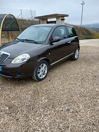 lancia y 1.3 mjt 75cv 2010