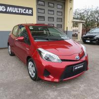 Toyota Yaris 1.5h Lounge. retrocamera/bluetooth