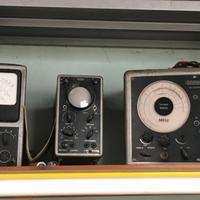 Grundig  anni 50 Strumenti di Laboratorio leggimi