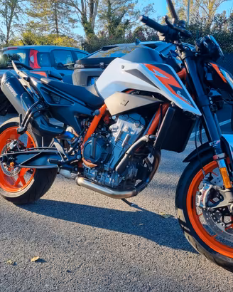 KTM 890 Duke - 2022