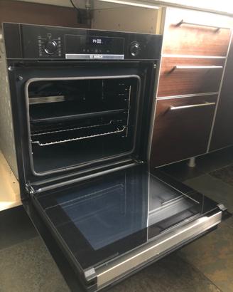 Forno Bosch Mod. HBG578BB3 classe A+ nuovo