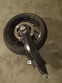 Forcellone completo ruota pinza  BMW F 800 R 2010