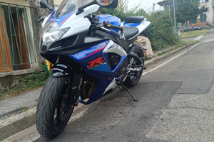 Gsx r 750