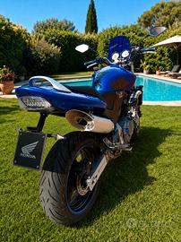 honda hornet 600
