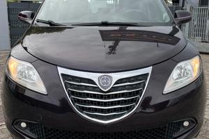 Lancia Ypsilon 1.2 69 CV 5 porte GPL Ecochic Silve