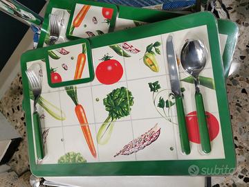 Tovagliette americane e vassoio Silver Plate