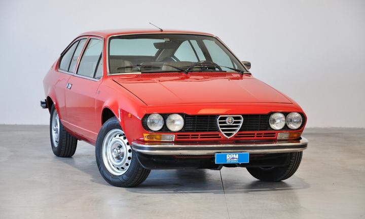 Alfa Romeo Alfetta Gt 1.6 ASI Rosso Alfa