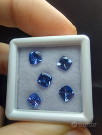 Lotto tanzaniti naturali 2.500 carati