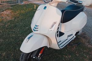 Vespa GTS hpe