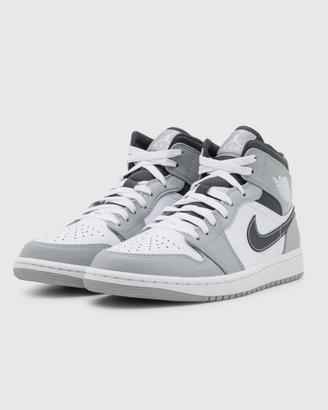 AIR JORDAN 1 MID – Nuove Grigie e Blu 🔥