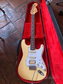 FENDER STRATOCASTER MADE IN JAPAN 1987