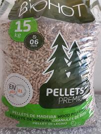 pellet conifera 15 kg 6,70 €