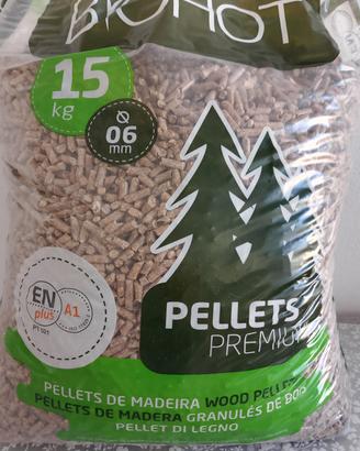 pellet conifera 15 kg 6,70 €