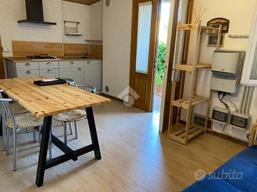 2 LOCALI A CASTELFRANCO VENETO