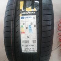 Goodyear F1 255/35-21 97y