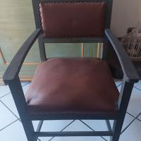 Poltrona in pelle rossa 