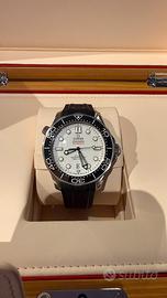 Omega seamaster 300