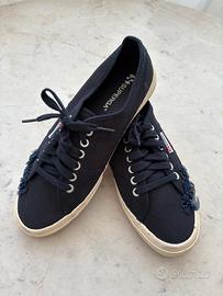 Scarpe in tela Superga