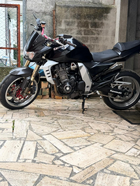 Kawasaki z1000