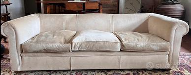 Divani in velluto beige