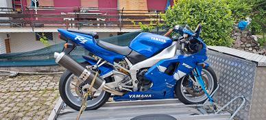 YAMAHA R1 99 ASI ESENTE BOLLO DA VETRINA 