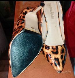 Scarpe con tacchi numero 37 tigrate Abbigliamento e Accessori In vendita a Benevento