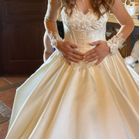 Abito da sposa in Mikado