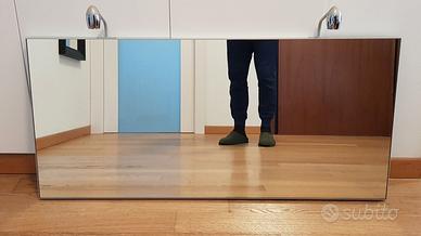 Specchio bagno con luci e mensola in vetro