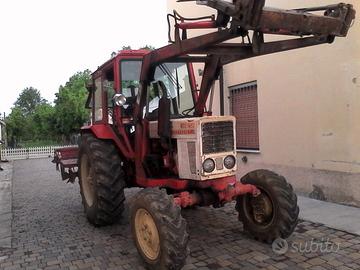 belarus MTZ 82 cv 4x4 con caricatore