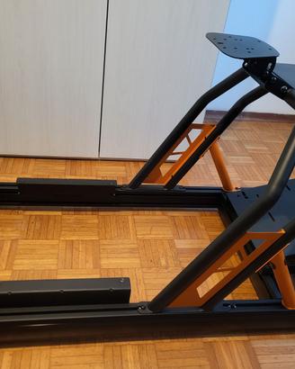 Postazione cockpit sim racing simulatore perfetta