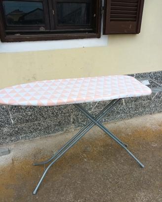 Asse da stiro pieghevole