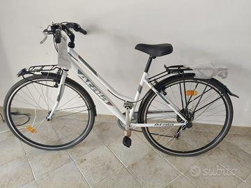 Bici BOSTON 28 6V WHITE/GREY D44