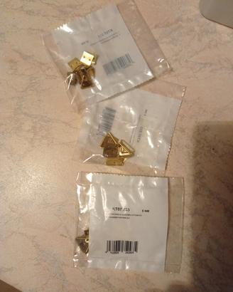 attacca quadri triangolare in ottone 