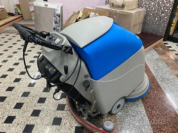 lavapavimenti professionale per attivita'