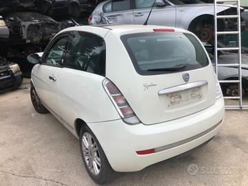 LANCIA Y ANNO 2010