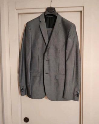 vestito gessato grigio