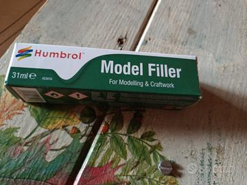 stucco per plastica tubo 31 ml HUMBROL