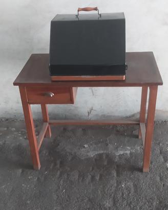 macchina da scrivere OLIVETTI M20