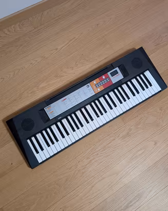 Tastiera Yamaha PSR F50