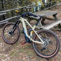 E-Bike Cube Stereo Hybrid 140 HPC SL 625 carbonio