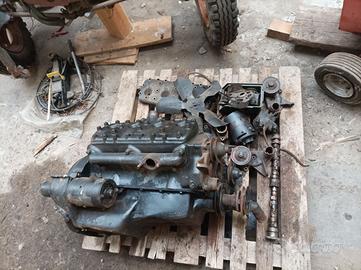 Motore ford V8 flat head anni 30 / 40