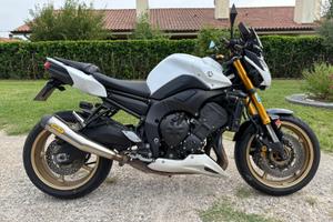 Yamaha FZ8