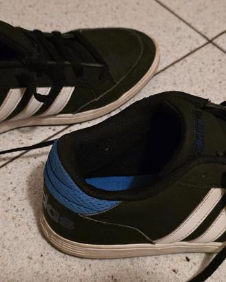 Scarpe adidas