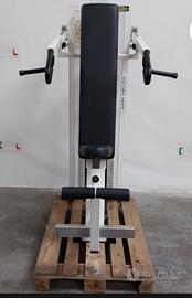 Shoulder press technogym