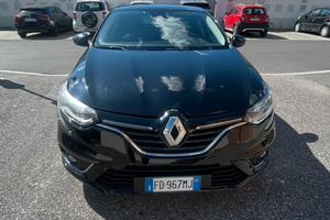 Megane BOSE  Editiom 1,5 diesel