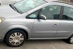 OPEL ZAFIRA 7 POSTI ECONOMICA ED AFFIDABILE 