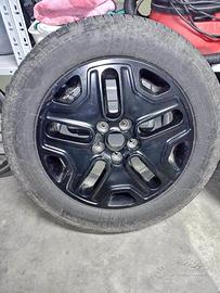 Gomme estive con cerchioni neri